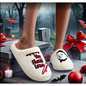 Halloween‎ Michael Myers Knife Blood 🩸 Slippers Size 7.5-8